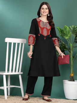 Nayam by lakshita - Black and Maroon Printed A-Line Kurta with Pant (Set of 2)