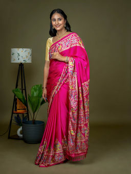 Hella Fashions - Fuchsia Kutch Print Saree with Unstitched Blouse