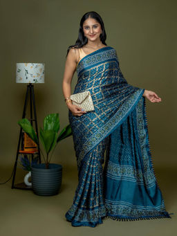 Hella Fashions - Teal Bhandani Saree with Unstitched Blouse