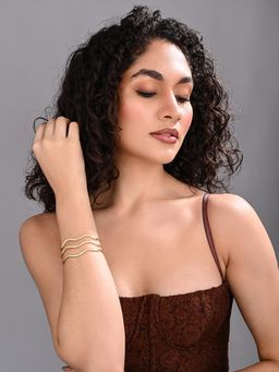 REENISAA - 18K Gold Plated Tidal Wave Open Cuff