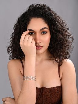 REENISAA - Tidal Wave Open Cuff