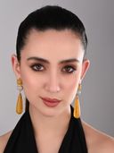 Yellow color option, Currently selected