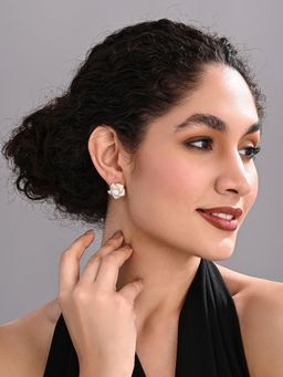 REENISAA - 18K Gold Plated Pearl Petal Studs