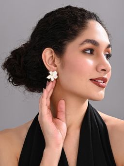REENISAA - Ivory Whisper Earrings