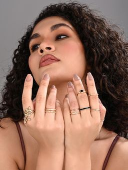 REENISAA - Serene Bloom Stack Ring Set (Pack of 8)