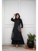 Black color option, Currently selected
