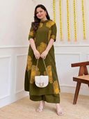 Olive color option, Currently selected