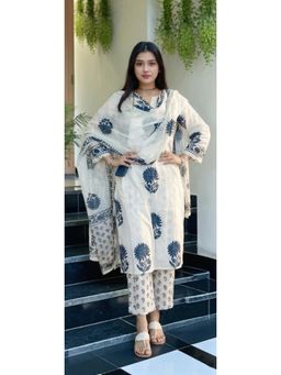 Gahan - Womens Viscose Straight Printed Kurta with Pant & Dupatta - White