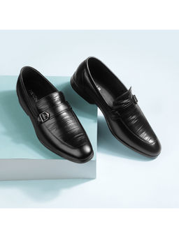 Mochi - Men Black Formal Slip On Loafers