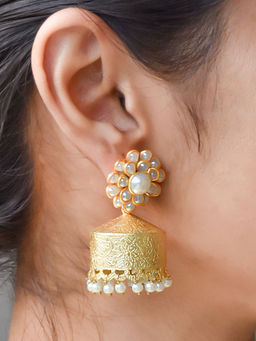 Teejh - by Joker & Witch Apra Gold Earrings