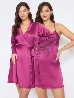 Clovia - Chic Basic Padded Babydoll And Robe In Magenta - Satin And Lace (Set of 2)