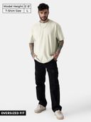Off White color option, Currently selected
