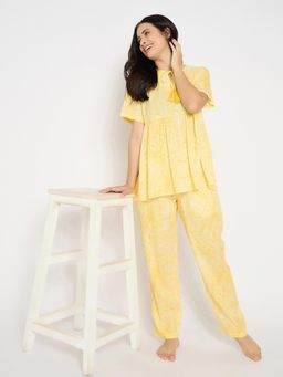 Clovia - Yellow Rayon Printed Top and Pyjama (Set of 2)