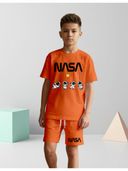 Orange color option, Sold out, Currently selected