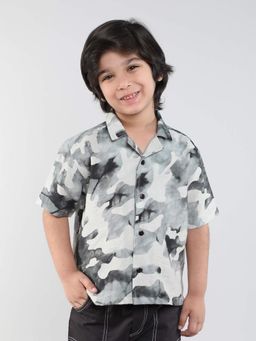 Taffy - Abstract Printed Half Sleeves Oversized Shirt