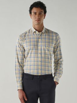 Reid & Taylor - Men Slim Fit Yellow Shirt