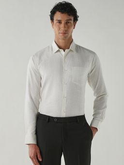 Reid & Taylor - Men Slim Fit Cream Shirt