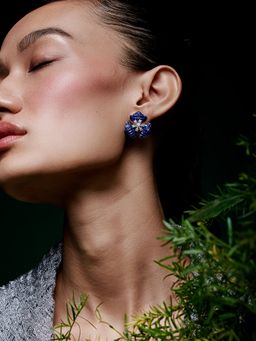 MISS JO - Blue Ethereal Trillium Blossom Silver Stud Earrings