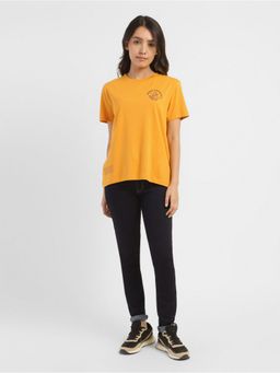 Levi's - Women Red Tab Graphic Print Crew Neck Tshirt