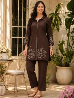 Nayam by lakshita - Women Floral Embroidered Shirt Collar Brown Kurti with Pant