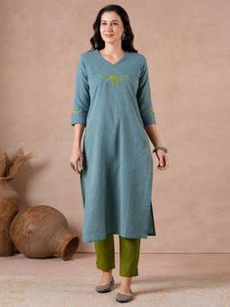 Kami Kubi - Bias Yoke & Geometric Applique Straight Fit Cotton Kurta