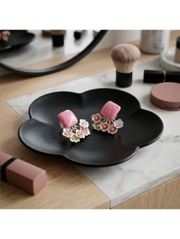 TRIBAL ZONE - Pink Crackle Stone Floral Cluster Drop Earrings