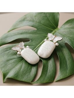 TRIBAL ZONE - White Crackle Stone and Butterfly Drop Earrings