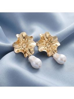 TRIBAL ZONE - Gold Flower and Baroque Pearl Drop Earrings