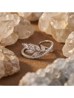 TRIBAL ZONE - Silver CZ Leaf Vine Adjustable Ring