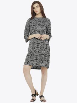 Miss Chase - Womens Black Round Neck 3/4 Sleeves Shift Dress