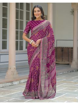 SATRANI - Women Wine Georgette Saree With Unstitched Blouse