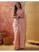 Pink color option, Currently selected