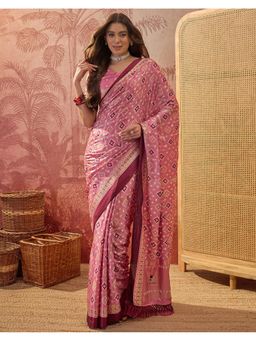 SATRANI - Women Light Pink Bandhani Printed Silk Blend Saree With Unstitched Blouse