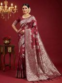 Maroon color option, Currently selected