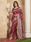 Maroon color option, Currently selected
