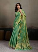 Green color option, Currently selected