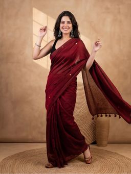 Jaipur Kurti - Women Red Pure Cotton Solid Saree With Unstitched Blouse