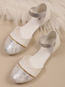 Kidsville - Girls White Sandals