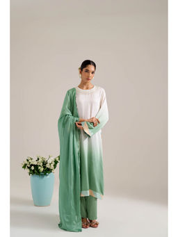 Siyona by Ankurita - Green Champa Kurta with Pant and Dupatta (Set of 3)