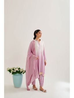 Siyona by Ankurita - Lavender Chui Mui Kurta with Pant and Dupatta (Set of 3)