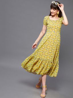 Miss Chase - Women's Multicolored Base-Yellow Floral Printed Tiered Midi Dress