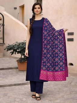 Gahan - Women Solid Cotton Blend Kurta and Pant with Dupatta - Navy Blue
