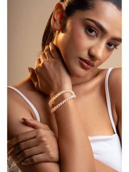 AIRO JEWELRY - Two Layered White Pearl Bracelet