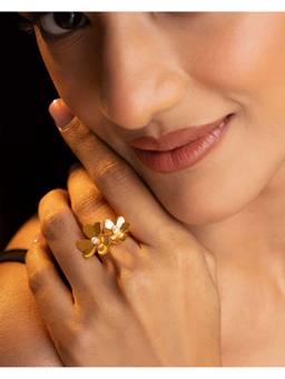 AIRO JEWELRY - Gold Blossom Flower Ring