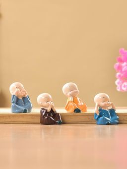 Tayhaa - Miniature Monks with Cute Expressions Figurines