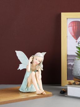 Tayhaa - Dreamy Sitting Fairy Figurine