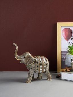 Tayhaa - Ornamental Elephant Figurine with Mosaic Detailing