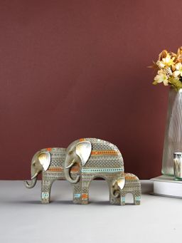 Tayhaa - Elephant Family Resin Figurines