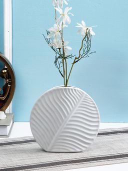 Tayhaa - Leaf Shape White Ceramic Vase