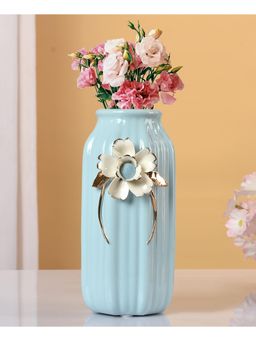 Tayhaa - Light Blue Harmony Ceramic Vase with Flower Design